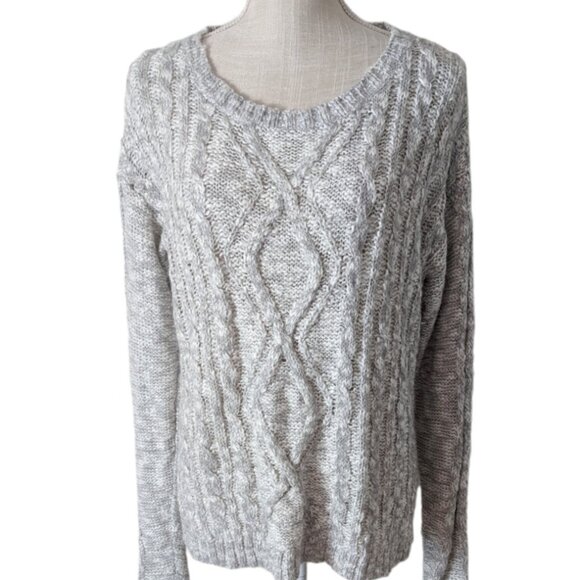 Aeropostale Womens Light Gray Cable Knit Sweater - Picture 2 of 4